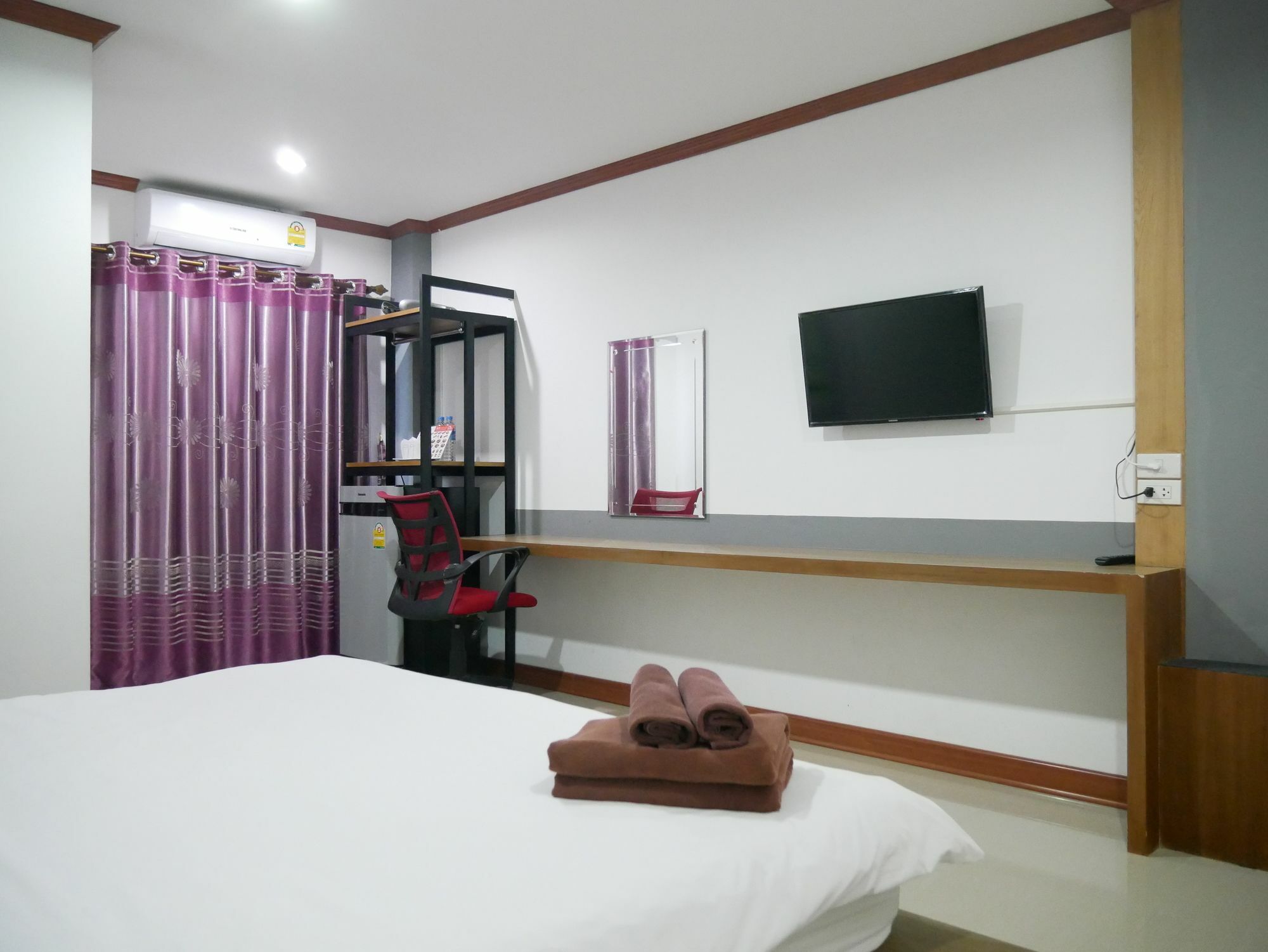 Jumpa Resort Hotel ピサヌローク エクステリア 写真