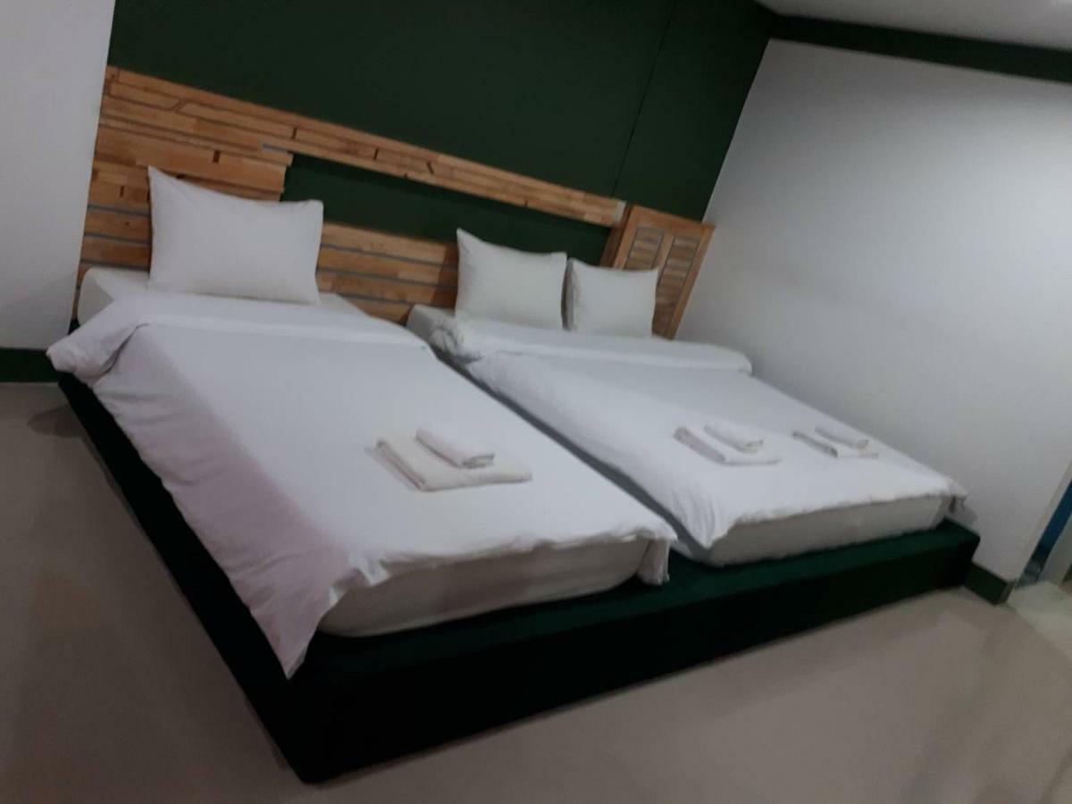 Jumpa Resort Hotel ピサヌローク エクステリア 写真